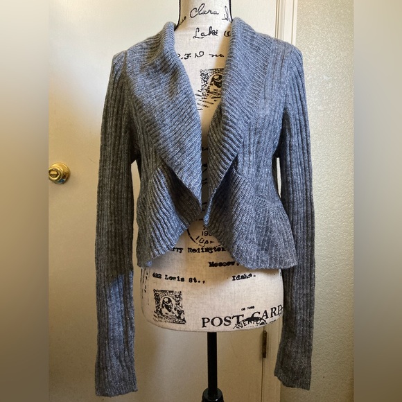 🌞Maurice’s Gray with Metallic Accent Rib Cropped Long Sleeve Open Cardigan #W - Picture 1 of 7